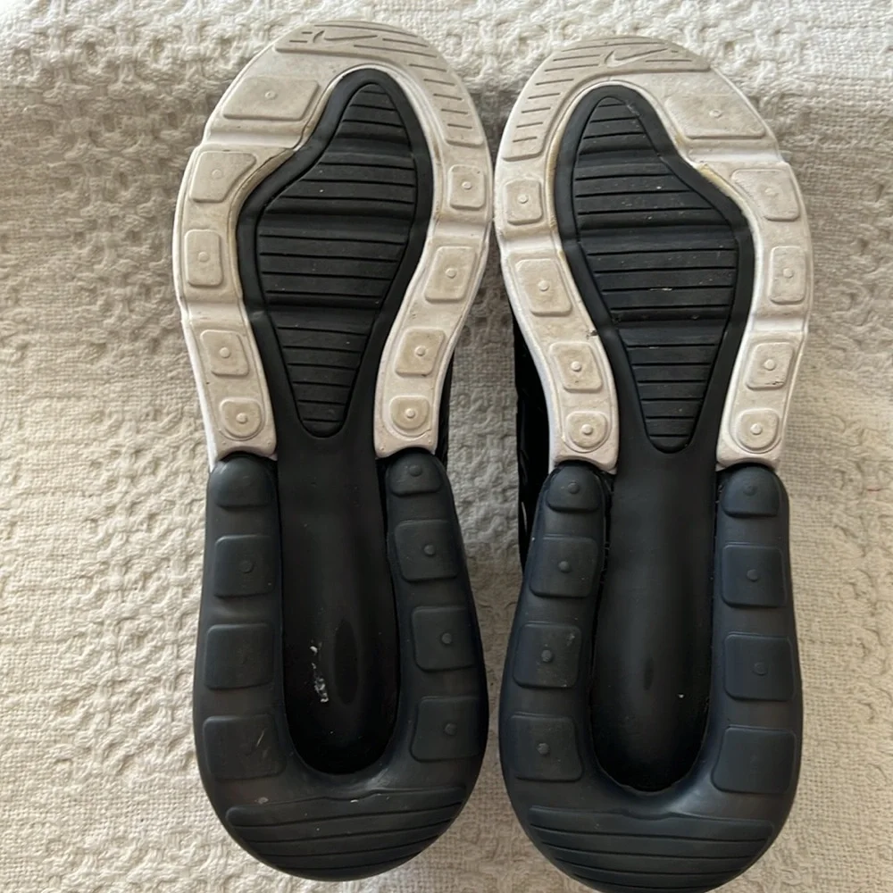 Nike Air Max 270 women’s size 9.5 original box included - Picture 8 of 11